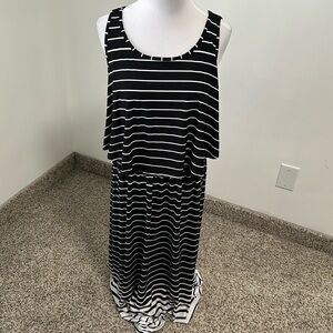 🍏 Robert Louis Maxi Dress